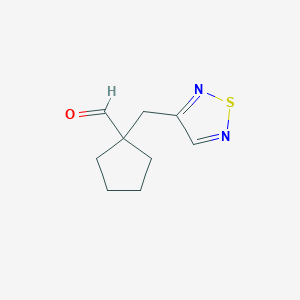 1-(1,2,5-Thiadiazol-3-ylmethyl)cyclopentane-1-carbaldehyde