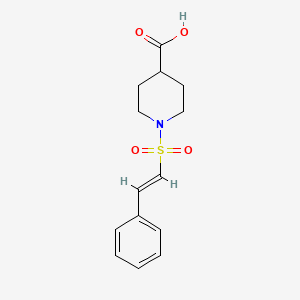 molecular formula C14H17NO4S B1331800 1-[{[2-苯基乙烯基]磺酰基}哌啶-4-羧酸 CAS No. 260441-69-8