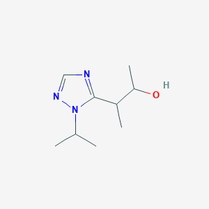 molecular formula C9H17N3O B13318057 3-[1-(Propan-2-yl)-1H-1,2,4-triazol-5-yl]butan-2-ol 