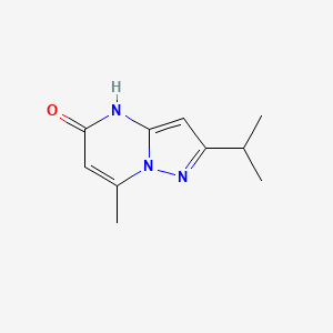 molecular formula C10H13N3O B13320279 7-methyl-2-(propan-2-yl)-4H,5H-pyrazolo[1,5-a]pyrimidin-5-one 