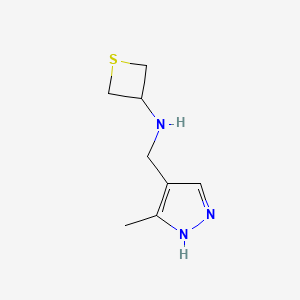 molecular formula C8H13N3S B13320940 N-((3-Methyl-1H-pyrazol-4-yl)methyl)thietan-3-amine 