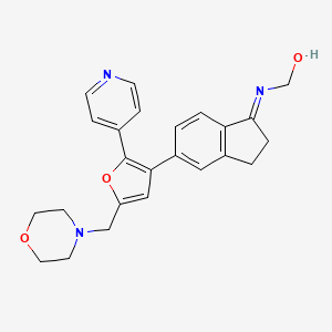 molecular formula C24H25N3O3 B13322605 (E)-((5-(5-(Morpholinomethyl)-2-(pyridin-4-yl)furan-3-yl)-2,3-dihydro-1H-inden-1-ylidene)amino)methanol 