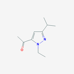 molecular formula C10H16N2O B13325541 1-[1-Ethyl-3-(propan-2-yl)-1H-pyrazol-5-yl]ethan-1-one 