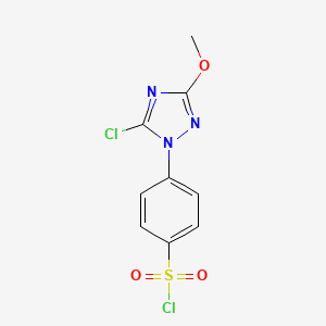 4-(5-chloro-3-methoxy-1H-1,2,4-triazol-1-yl)benzene-1-sulfonyl chloride