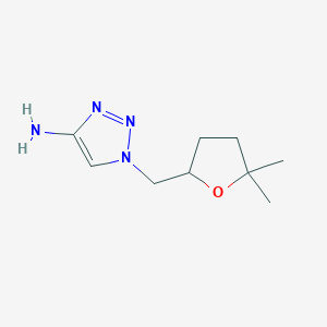 molecular formula C9H16N4O B13326748 1-[(5,5-Dimethyloxolan-2-yl)methyl]-1H-1,2,3-triazol-4-amine 