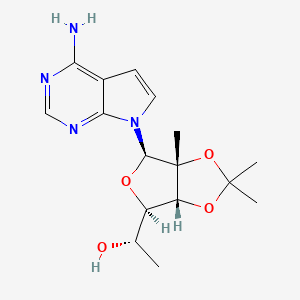 molecular formula C16H22N4O4 B13328509 (S)-1-((3AR,4R,6R,6aR)-6-(4-amino-7H-pyrrolo[2,3-d]pyrimidin-7-yl)-2,2,6a-trimethyltetrahydrofuro[3,4-d][1,3]dioxol-4-yl)ethan-1-ol 