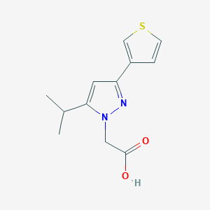 molecular formula C12H14N2O2S B13334129 2-(5-isopropyl-3-(thiophen-3-yl)-1H-pyrazol-1-yl)acetic acid 