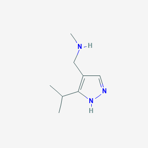 molecular formula C8H15N3 B13336882 1-(5-isopropyl-1H-pyrazol-4-yl)-N-methylmethanamine 