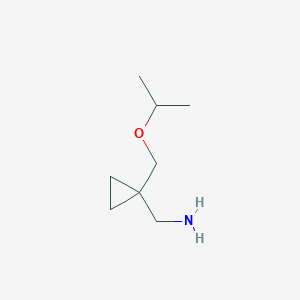 molecular formula C8H17NO B13337501 (1-(Isopropoxymethyl)cyclopropyl)methanamine 