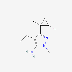 molecular formula C10H16FN3 B13337713 4-Ethyl-3-(2-fluoro-1-methylcyclopropyl)-1-methyl-1H-pyrazol-5-amine 