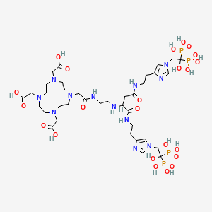 molecular formula C36H64N12O23P4 B13339943 2,2',2''-(10-(2-((2-((1,4-Bis((2-(1-(2-hydroxy-2,2-diphosphonoethyl)-1H-imidazol-4-yl)ethyl)amino)-1,4-dioxobutan-2-yl)amino)ethyl)amino)-2-oxoethyl)-1,4,7,10-tetraazacyclododecane-1,4,7-triyl)triacetic acid 