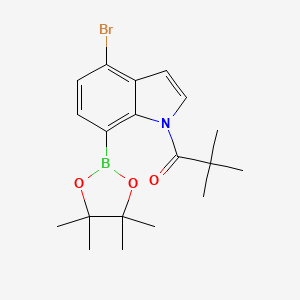 molecular formula C19H25BBrNO3 B13342882 1-(4-Bromo-7-(4,4,5,5-tetramethyl-1,3,2-dioxaborolan-2-yl)-1H-indol-1-yl)-2,2-dimethylpropan-1-one 