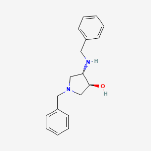 molecular formula C18H22N2O B13343369 Rel-(3S,4S)-1-benzyl-4-(benzylamino)pyrrolidin-3-ol 