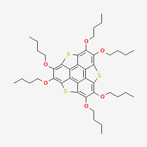 molecular formula C42H54O6S3 B13348432 2,3,7,8,12,13-hexabutoxy-5,10,21-trithiaheptacyclo[12.6.1.04,19.06,18.09,17.011,16.015,20]henicosa-1,3,6,8,11,13,15(20),16,18-nonaene 