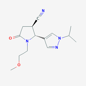 (2R,3R)-1-(2-methoxyethyl)-5-oxo-2-[1-(propan-2-yl)-1H-pyrazol-4-yl]pyrrolidine-3-carbonitrile