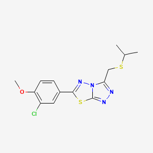 molecular formula C14H15ClN4OS2 B13365773 2-Chloro-4-{3-[(isopropylsulfanyl)methyl][1,2,4]triazolo[3,4-b][1,3,4]thiadiazol-6-yl}phenyl methyl ether 