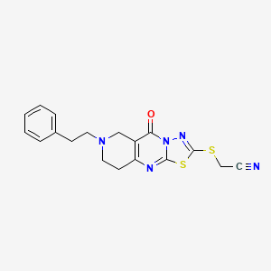 {[5-oxo-7-(2-phenylethyl)-6,7,8,9-tetrahydro-5H-pyrido[4,3-d][1,3,4]thiadiazolo[3,2-a]pyrimidin-2-yl]sulfanyl}acetonitrile