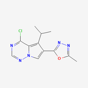 molecular formula C12H12ClN5O B1338671 4-Chloro-5-isopropyl-6-(5-methyl-[1,3,4]oxadiazol-2-yl)-pyrrolo[2,1-f][1,2,4]triazine CAS No. 651753-54-7