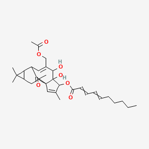 [7-(Acetyloxymethyl)-5,6-dihydroxy-3,11,11,14-tetramethyl-15-oxo-4-tetracyclo[7.5.1.01,5.010,12]pentadeca-2,7-dienyl] deca-2,4-dienoate