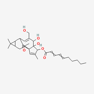 [5,6-Dihydroxy-7-(hydroxymethyl)-3,11,11,14-tetramethyl-15-oxo-4-tetracyclo[7.5.1.01,5.010,12]pentadeca-2,7-dienyl] deca-2,4-dienoate