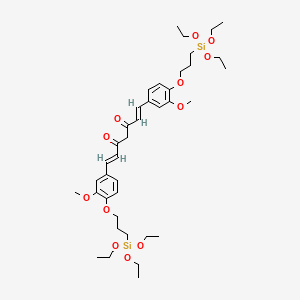 (1E,6E)-1,7-bis[3-methoxy-4-(3-triethoxysilylpropoxy)phenyl]hepta-1,6-diene-3,5-dione