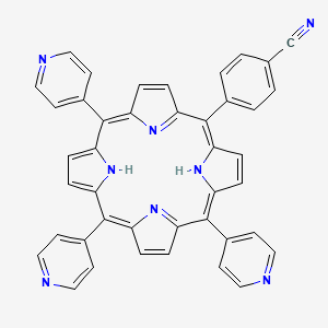 4-(10,15,20-Tripyridin-4-yl-21,23-dihydroporphyrin-5-yl)benzonitrile