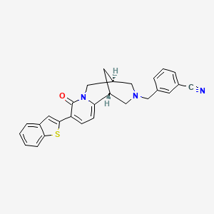 molecular formula C27H23N3OS B13443510 3-(((1R,5S)-9-(Benzo[b]thiophen-2-yl)-8-oxo-5,6-dihydro-1H-1,5-methanopyrido[1,2-a][1,5]diazocin-3(2H,4H,8H)-yl)methyl)benzonitrile 