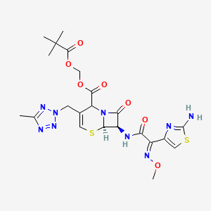 molecular formula C22H27N9O7S2 B13447696 (6R,7R)-7-[[(2Z)-(2-Amino-4-thiazolyl)(methoxyimino)acetyl]amino]-3-[(5-methyl-2H-tetrazol-2-yl)methyl]-8-oxo-5-thia-1-azabicyclo[4.2.0]oct-3-ene-2-carboxylic Acid (2,2-Dimethyl-1-oxopropoxy)methyl Ester; T 2588A 