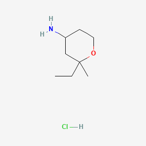 2-Ethyl-2-methyloxan-4-aminehydrochloride