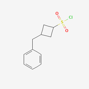 molecular formula C11H13ClO2S B13455097 Rac-(1s,3r)-3-benzylcyclobutane-1-sulfonyl chloride 