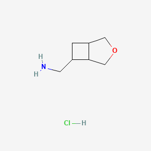 1-{3-Oxabicyclo[3.2.0]heptan-6-yl}methanamine hydrochloride