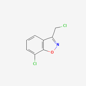 molecular formula C8H5Cl2NO B13468359 7-Chloro-3-(chloromethyl)-1,2-benzoxazole 