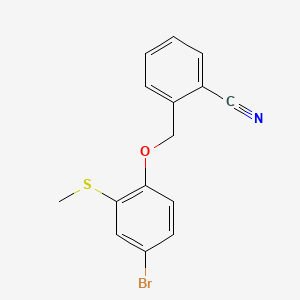 molecular formula C15H12BrNOS B13470808 2-{[4-Bromo-2-(methylsulfanyl)phenoxy]methyl}benzonitrile 