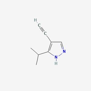 molecular formula C8H10N2 B13473056 4-ethynyl-3-(propan-2-yl)-1H-pyrazole 