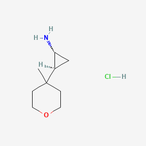 rac-(1R,2S)-2-(4-methyloxan-4-yl)cyclopropan-1-amine hydrochloride