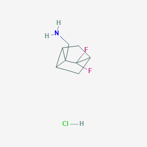 1-{7,7-Difluorotricyclo[2.2.1.0,2,6]heptan-1-yl}methanamine hydrochloride