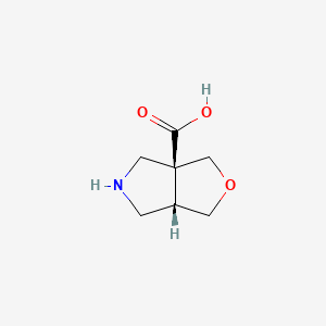 molecular formula C7H11NO3 B13516522 rac-(3aR,6aR)-hexahydro-1H-furo[3,4-c]pyrrole-3a-carboxylic acid 