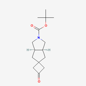 molecular formula C15H23NO3 B13523893 tert-butyl (3'aR,6'aS)-3-oxo-hexahydro-1'H-spiro[cyclobutane-1,5'-cyclopenta[c]pyrrole]-2'-carboxylate 