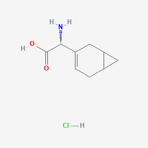 (2R)-2-amino-2-{bicyclo[4.1.0]hept-3-en-3-yl}acetic acid hydrochloride