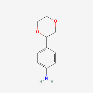 molecular formula C10H13NO2 B13566818 4-(1,4-Dioxan-2-yl)aniline 