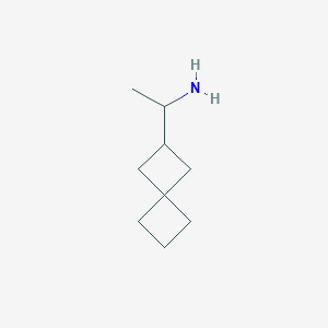 molecular formula C9H17N B13567024 1-{Spiro[3.3]heptan-2-yl}ethan-1-amine 