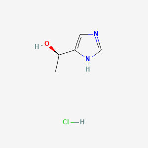 molecular formula C5H9ClN2O B13571794 (1R)-1-(1H-imidazol-4-yl)ethan-1-olhydrochloride 