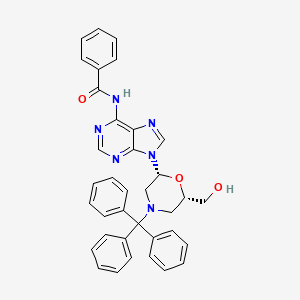 molecular formula C36H32N6O3 B1357267 N-[9-(6-Hydroxymethyl-4-trityl-morpholin-2-yl)-9H-purin-6-yl]-benzamide CAS No. 956139-16-5