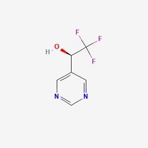 (1r)-2,2,2-Trifluoro-1-(pyrimidin-5-yl)ethan-1-ol