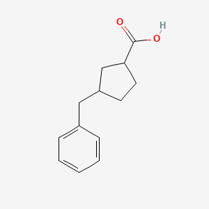 3-Benzylcyclopentane-1-carboxylicacid