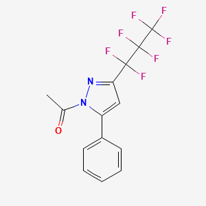 molecular formula C14H9F7N2O B1363436 1-乙酰-3-(七氟丙基)-5-苯基-1H-吡唑 CAS No. 231947-24-3