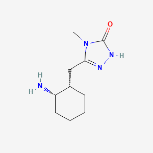 molecular formula C10H18N4O B13638390 5-(((1S,2S)-2-Aminocyclohexyl)methyl)-4-methyl-2,4-dihydro-3H-1,2,4-triazol-3-one 