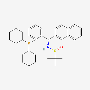 molecular formula C33H44NOPS B13643114 (R)-N-((S)-(2-(Dicyclohexylphosphanyl)phenyl)(naphthalen-2-yl)methyl)-2-methylpropane-2-sulfinamide 