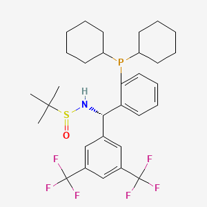 molecular formula C31H40F6NOPS B13645324 (R)-N-((S)-(3,5-Bis(trifluoromethyl)phenyl)(2-(dicyclohexylphosphanyl)phenyl)methyl)-2-methylpropane-2-sulfinamide 