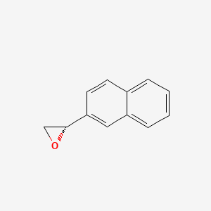 molecular formula C12H10O B13647907 (2R)-2-(naphthalen-2-yl)oxirane 